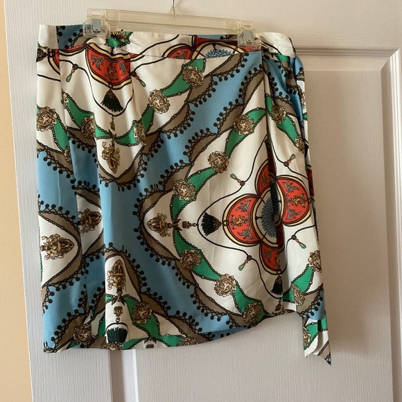 Tommy Hilfiger wrapped skirt size 12 - Picture 1 of 3